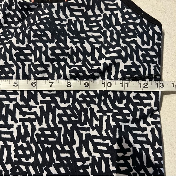 EB Lululemon Crossback Tank Top Black White Print Net Pop Mesh Back - Picture 9 of 16